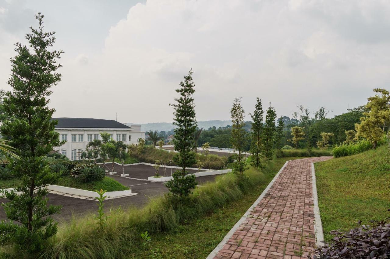 Reddoorz Plus Near Exit Toll Puncak 2 Bogor Bagian luar foto